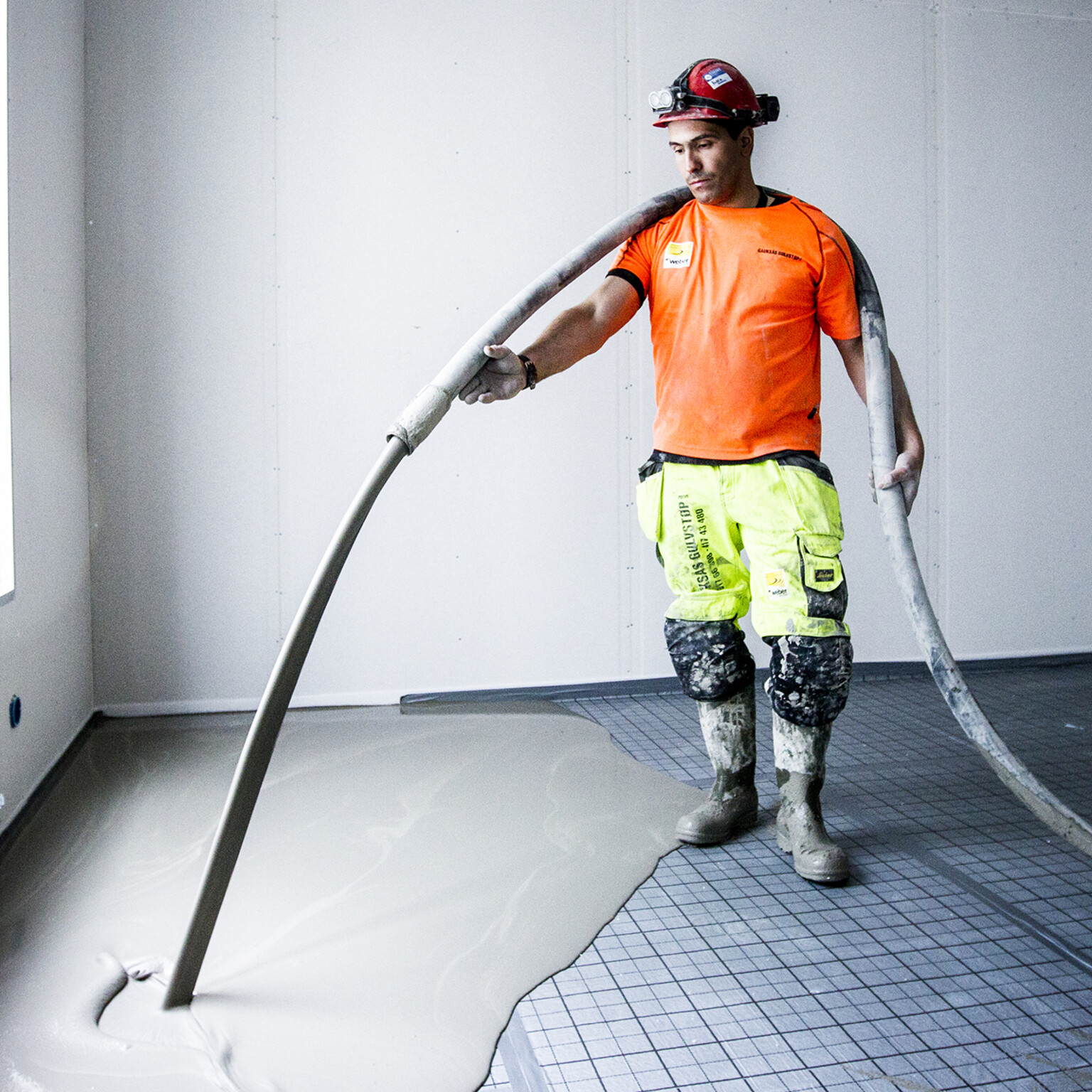 weberfloor 550 Selflevelling > Flooring SaintGobain er HongKong